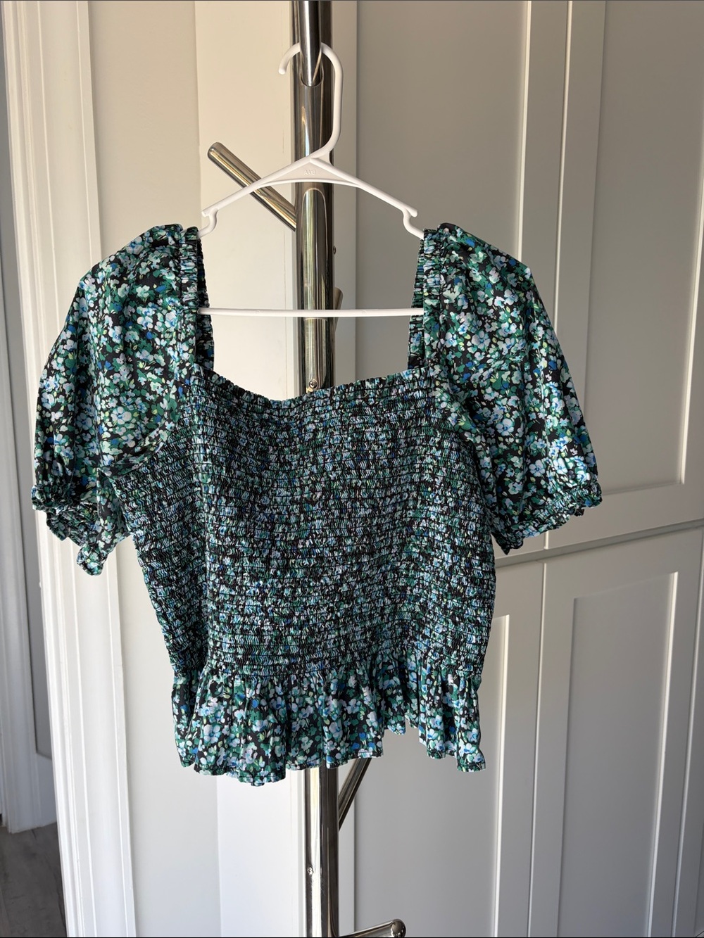 J. Crew Factory Black Green Floral Smocked Puff Sleeve Off-Shoulder Blouse, L.